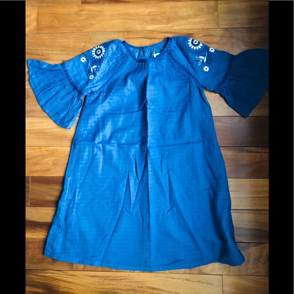 Girls summer dress, embroidery, blue size 8
